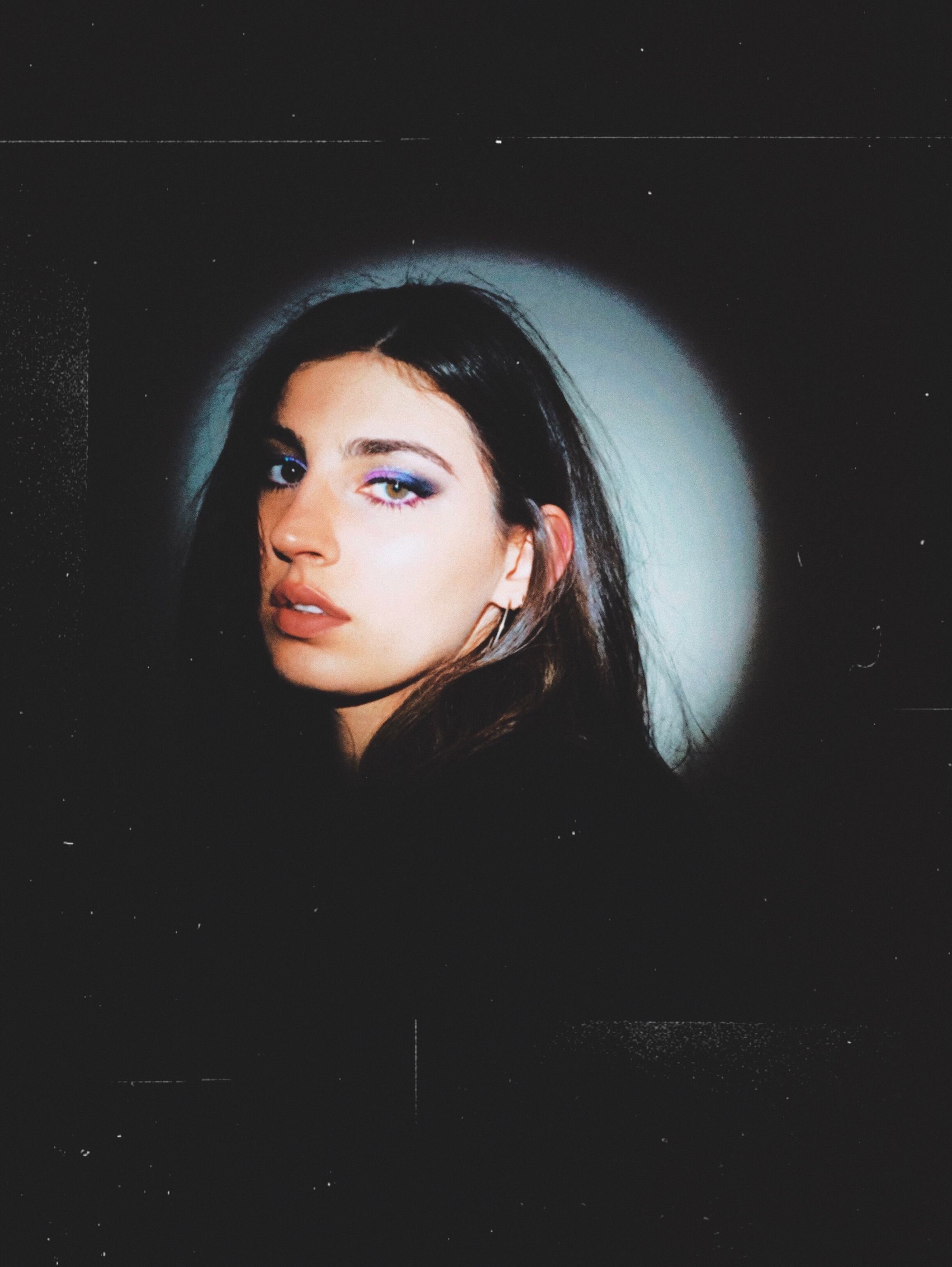 Rachel Bochner Features Queued Magazine