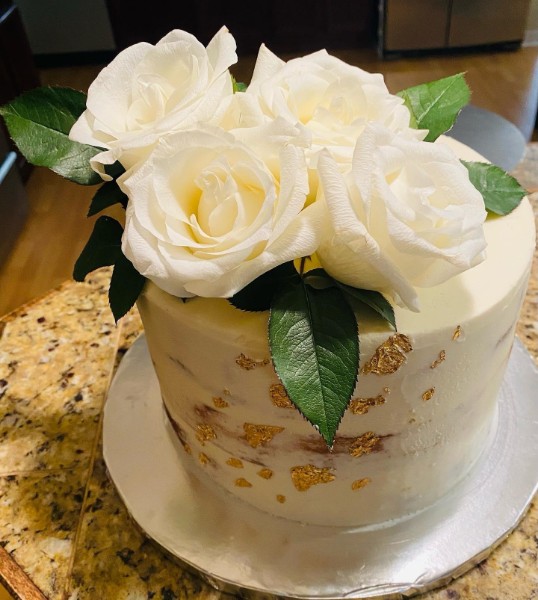 Rustic Semi-naked wedding cake