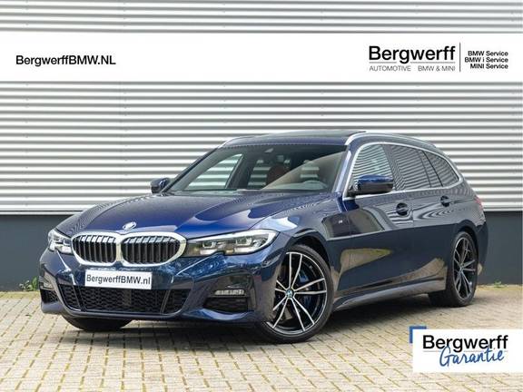 BMW 3 Serie Touring 330i M-Sport - Individual - Memoryzetels - Trekhaak - Panorama