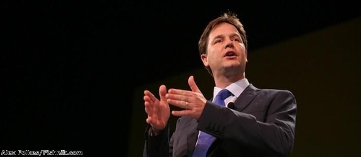 oh my god twitter doesn’t include alt text from images in their API