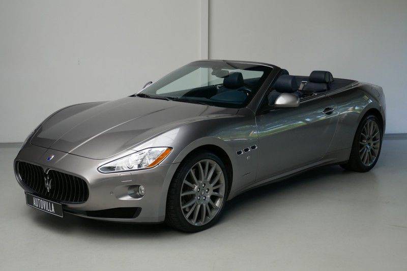 Maserati GranCabrio 4.7 afbeelding 2