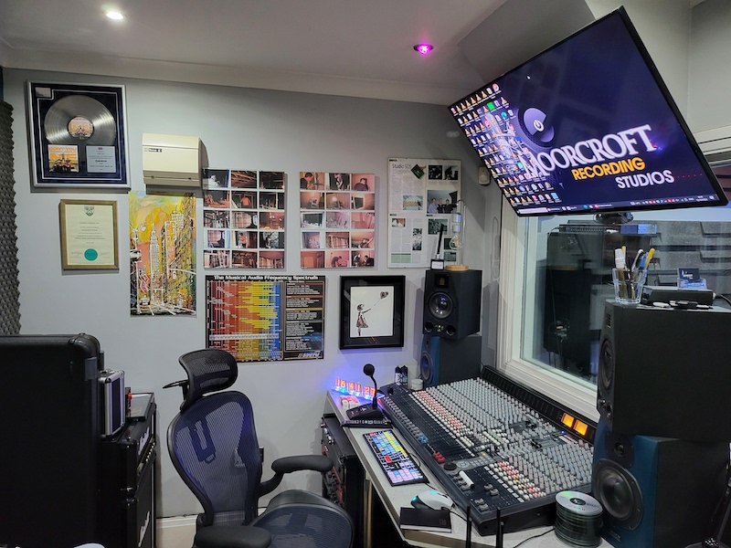 A image of Moorcroft studio mixing desk and booth