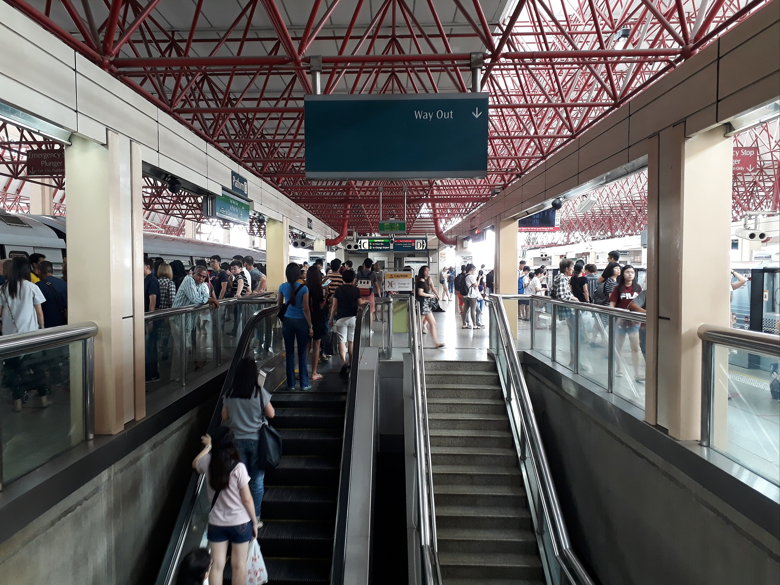 Singapore Red line North south NS1 Jurong East MRT Station