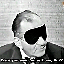 james bond guessing game blindfolded
