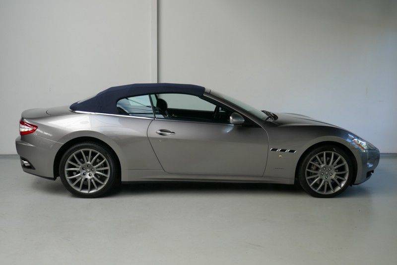 Maserati GranCabrio 4.7 afbeelding 7