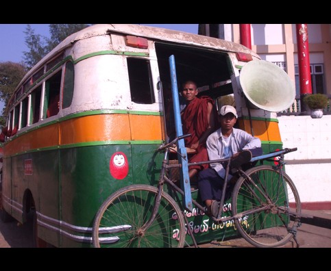 Burma Bus People 29