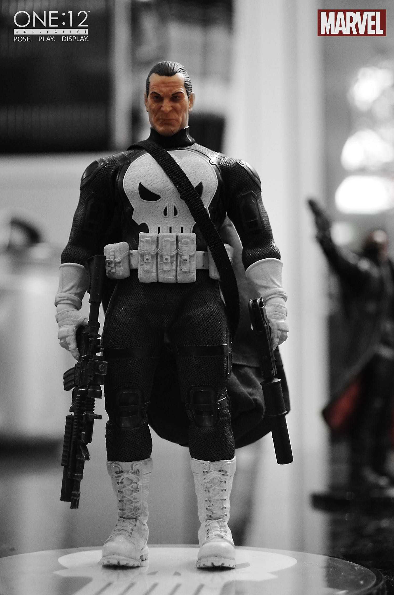 Mezco Six Inch Blade