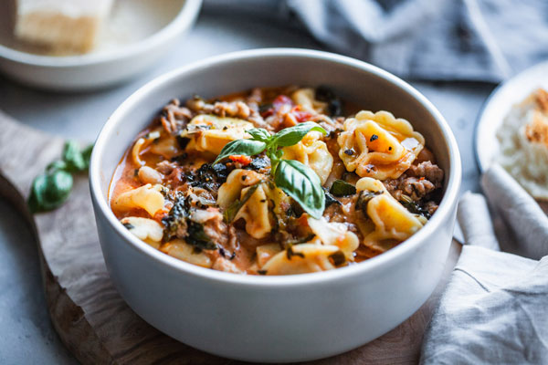creamy tuscan tortellini soup