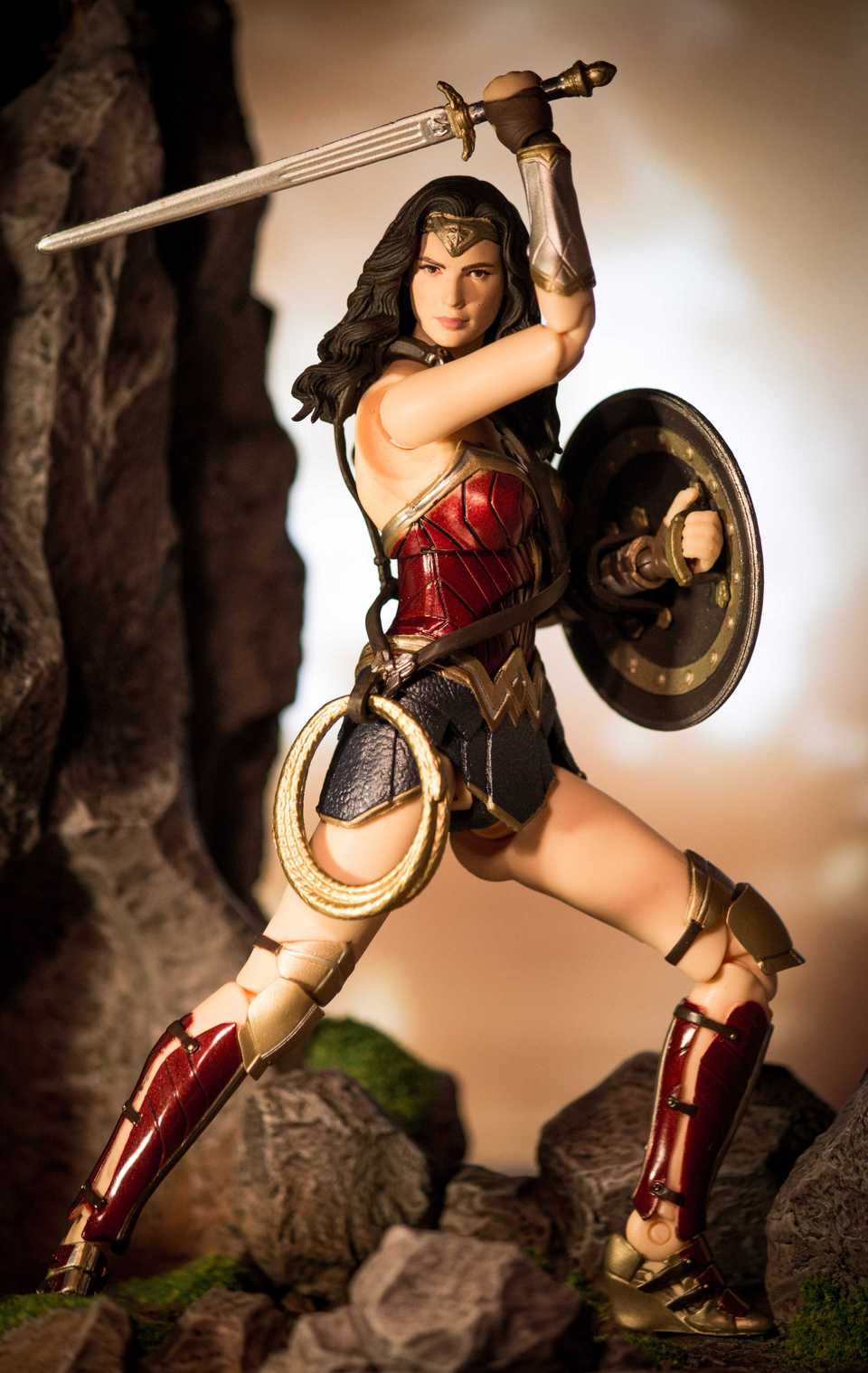 Wonder woman store mafex justice league