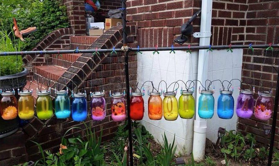 oh my god twitter doesn’t include alt text from images in their API