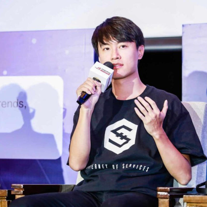 IOST Blockchain, downplaying air travel, computer sound design and JPEG joy