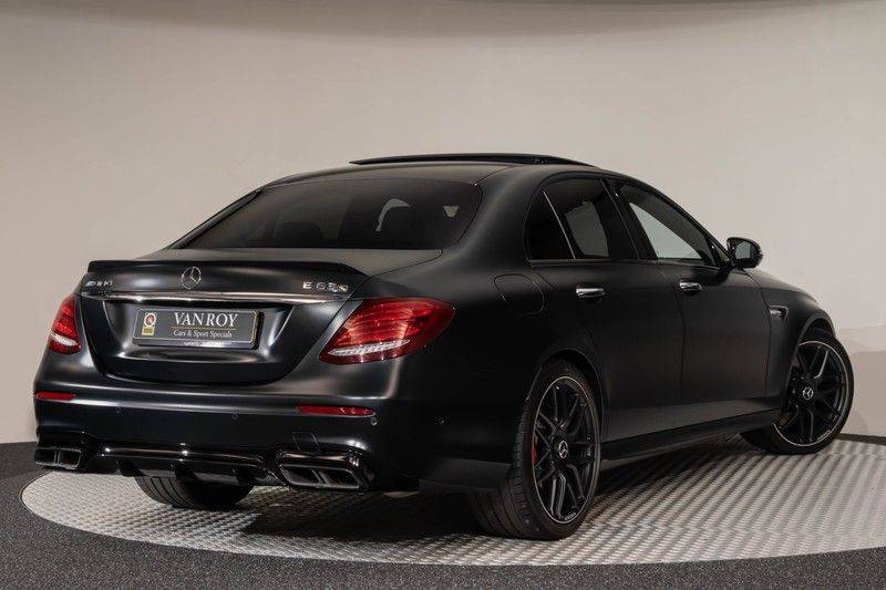 Mercedes-Benz E-Klasse E63s AMG EDITION 1 4Matic 612pk (MAGNO MAT) Panoramadak Distronic Nightpakket Schaalstoelen Burmester Carbon ComandOnline Keyless 20" Parktronic Pdc afbeelding 8