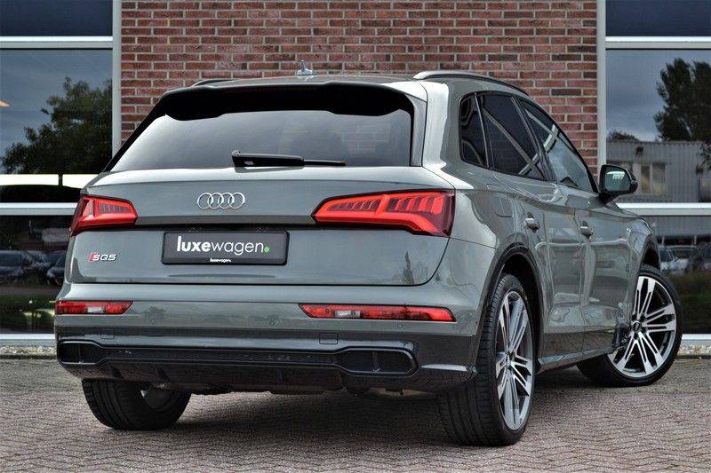 Audi SQ5 3.0 TFSI 354pk quattro Pano Luchtv Standk B&O HUD 360 ACC afbeelding 2