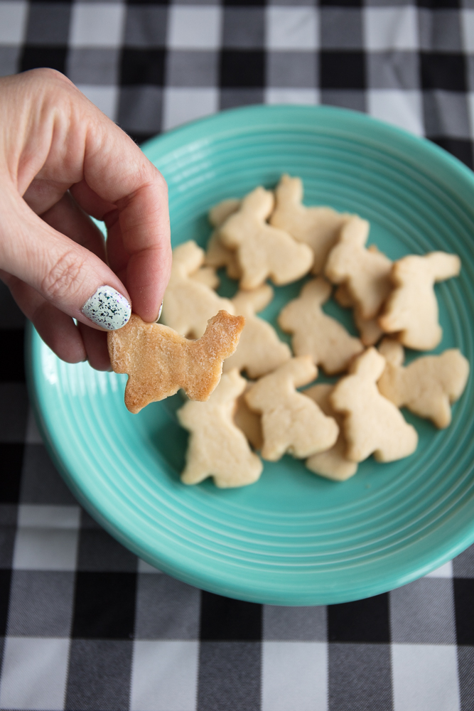 baked vegan bunny cookies