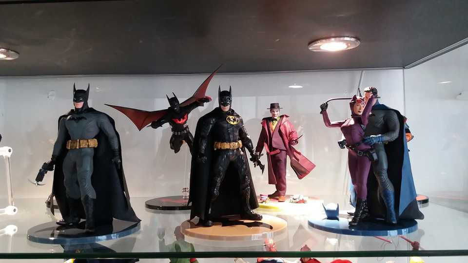 Mezco Toys Collections | Figround