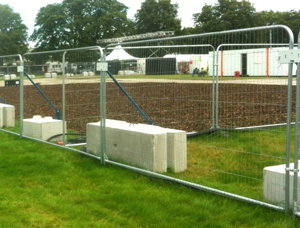 How to Form a Safe and Orderly Queue at Your Venue