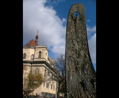 Lviv Statues 3