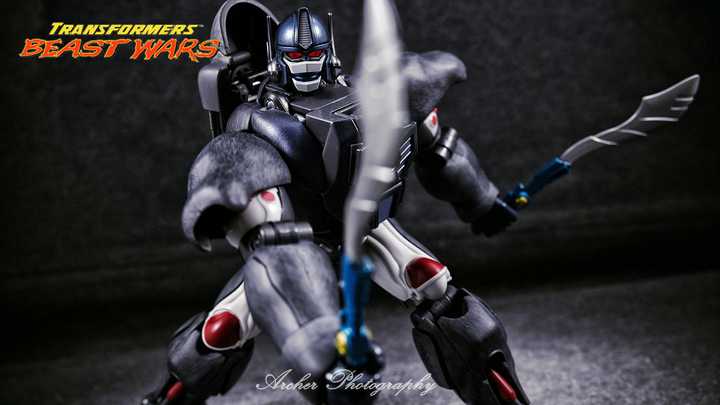 Transformers Masterpiece MP-32 Optimus Primal