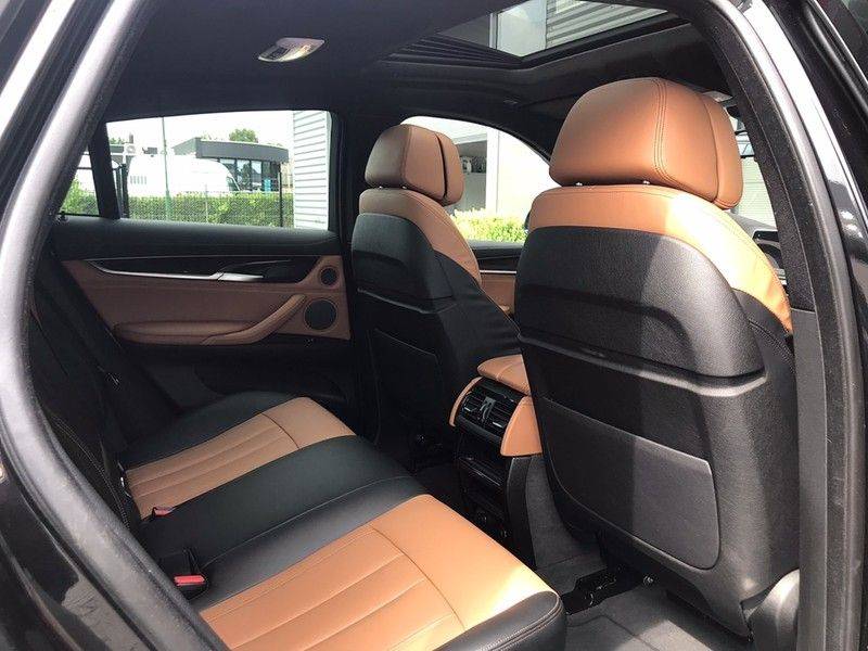 BMW X6 M50D VERKOCHT 381PK, M-Sport, ACC, Dak, Harman/Kardon, Keyless, Lane Assist, Camera, Standkachel, Trekhaak, LMV'20 afbeelding 10