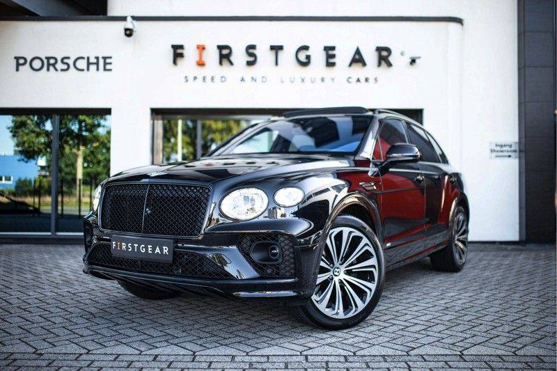 Bentley Bentayga 4.0 V8 First Edition *Mulliner / NAIM / Pano / Massage / Nachtzicht / Dynamic Ride* afbeelding 1