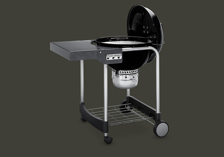 Weber Performer Charcoal Grill 22” Open
