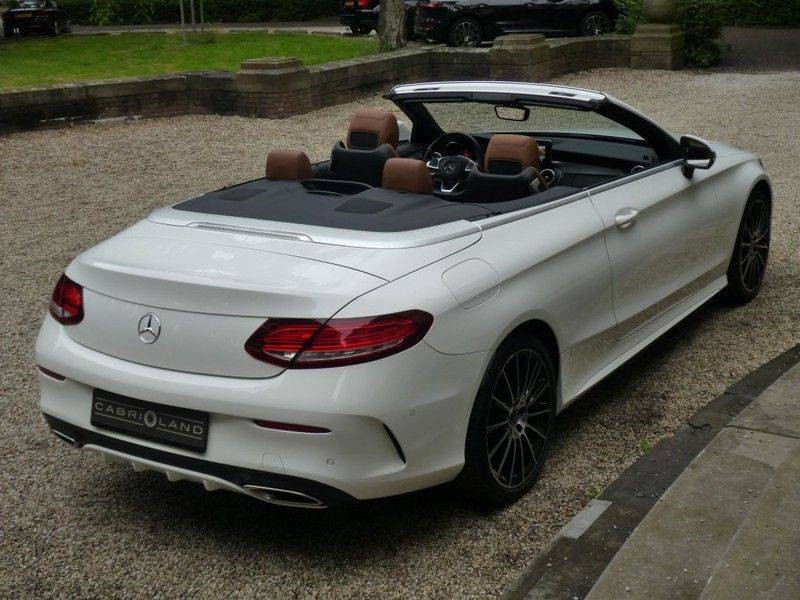 Mercedes-Benz C-Klasse 200 Cabrio, AMG afbeelding 18