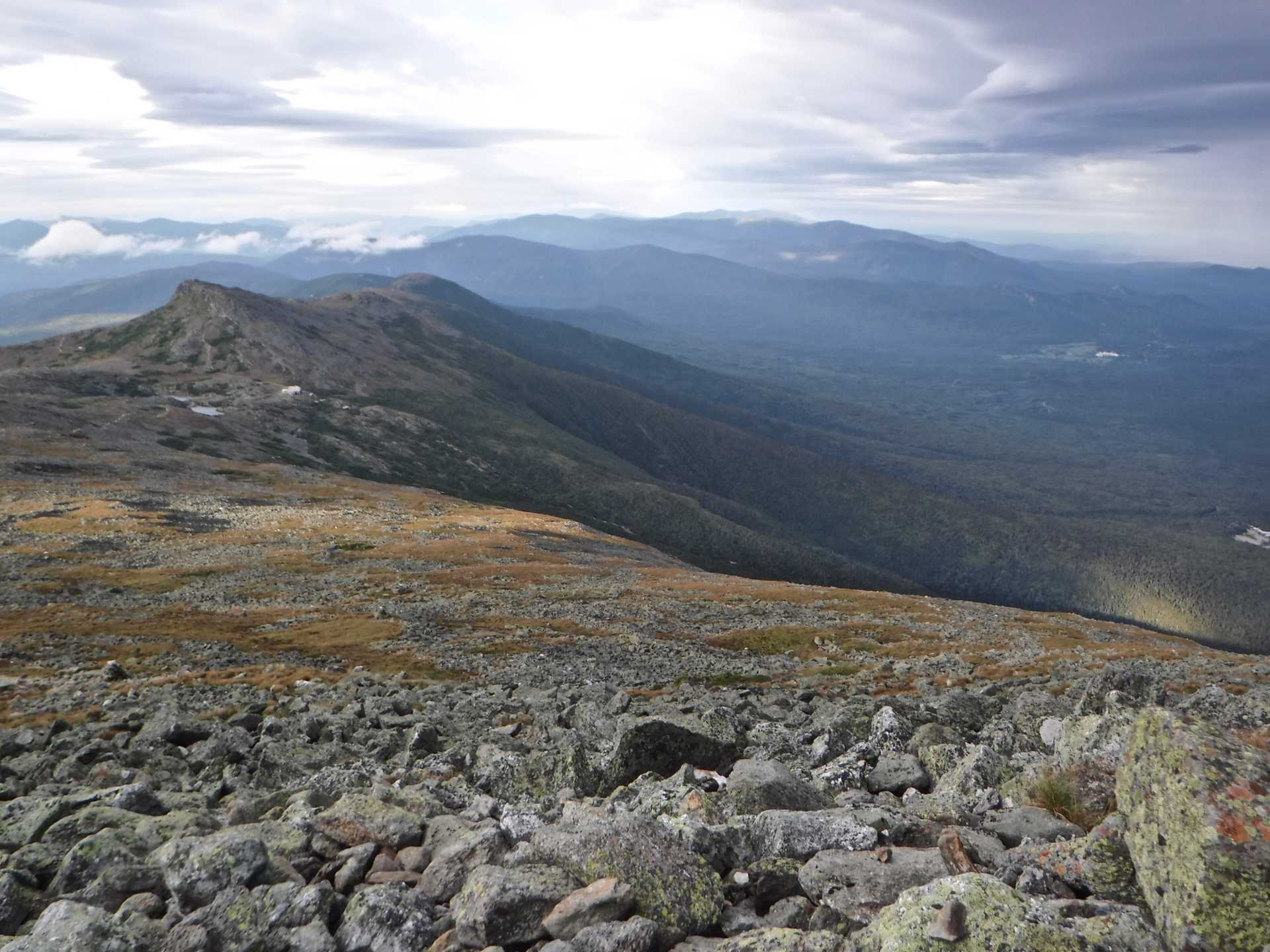 AT 2017: Day 146, Lakes of the Clouds Hut to Mt. Washington Summit ...