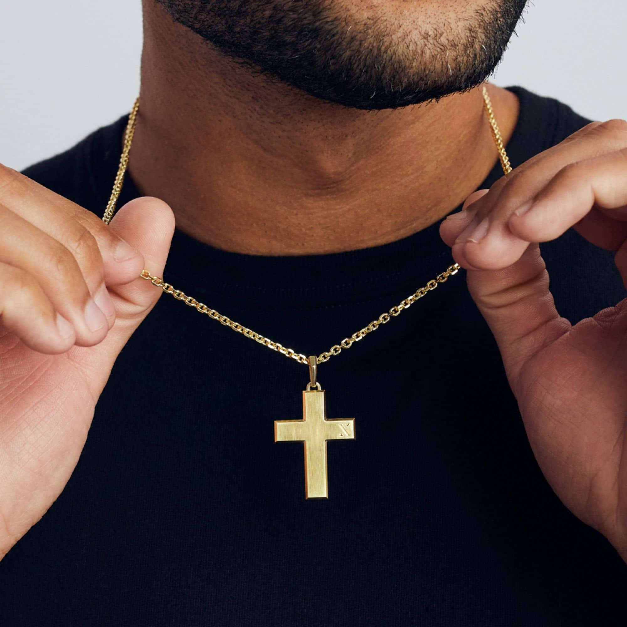 The Mosaic Pendant Men's Gold Chain Necklace With Cross Pendant JAXXON