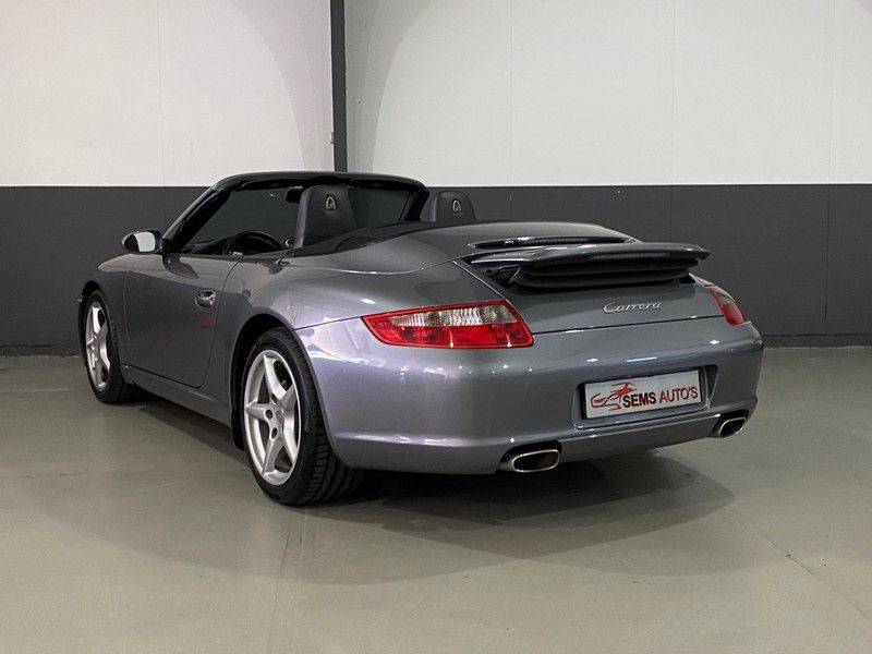 Porsche 911 Cabrio 3.6 Carrera Sport chrono Bose / Navi / Xenon afbeelding 3