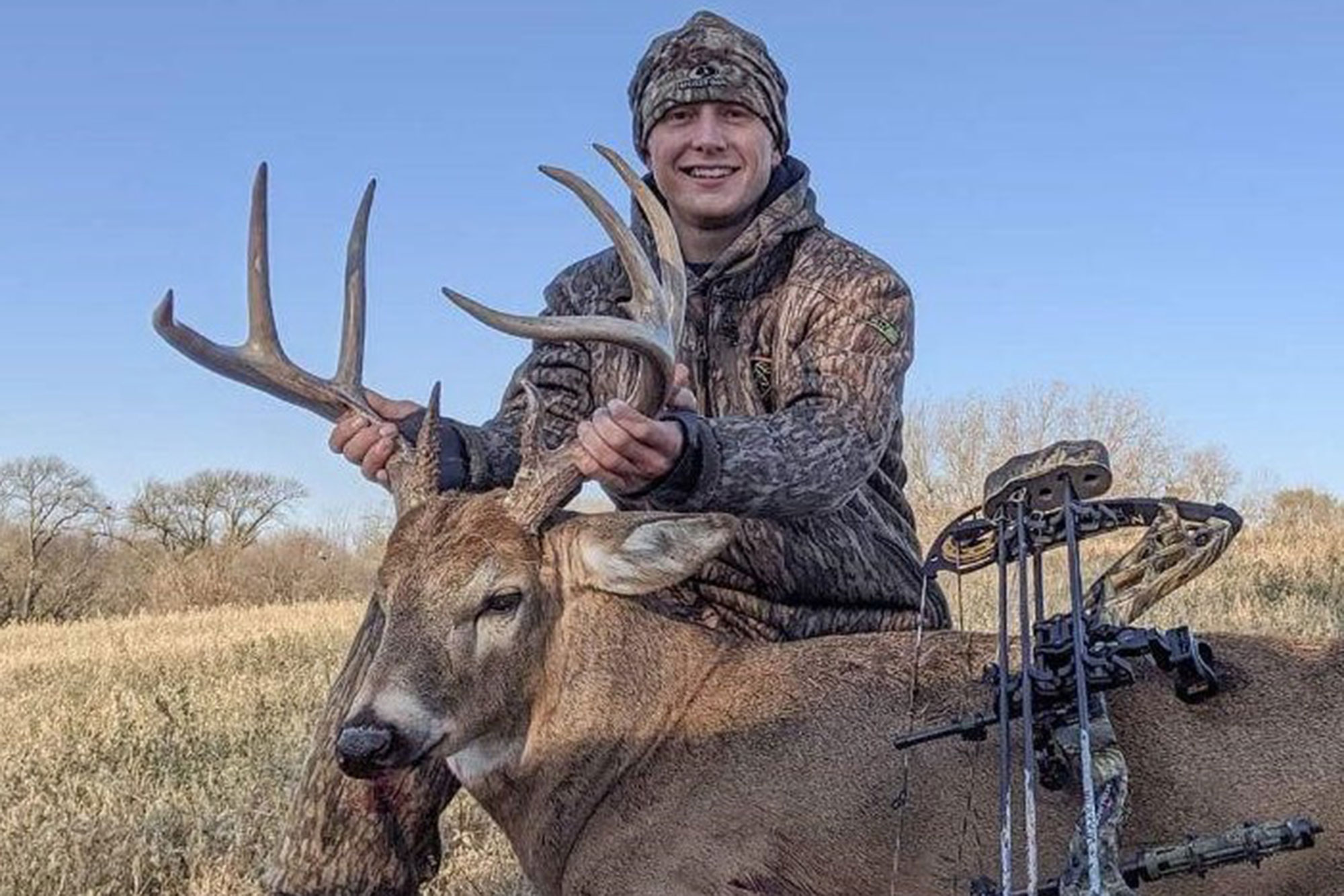 Buck Deer Hunt