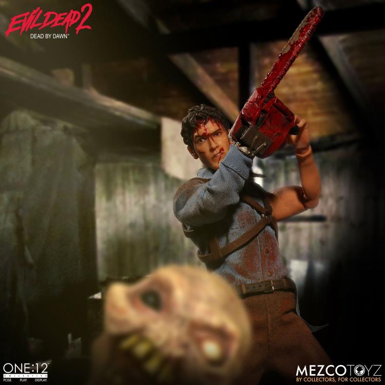 Mezco Toyz Evil Dead 2 One:12 Collective Ash