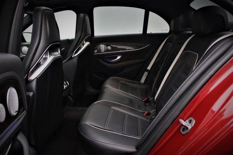 Mercedes-Benz E-Klasse 63 S AMG 4Matic-plus|kuipstoelen|pano|carbon afbeelding 8