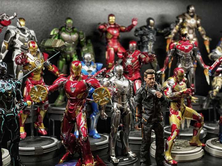 Hot Toys Civil War Collections