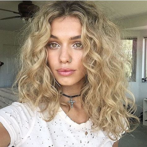 Try These Diffusers For Amazing Curls 