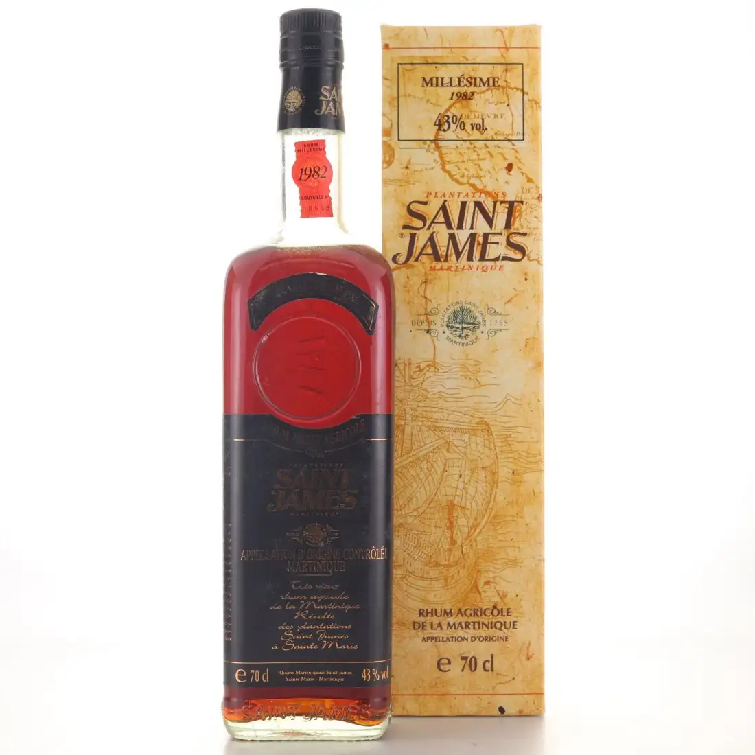 Image of the front of the bottle of the rum 1982