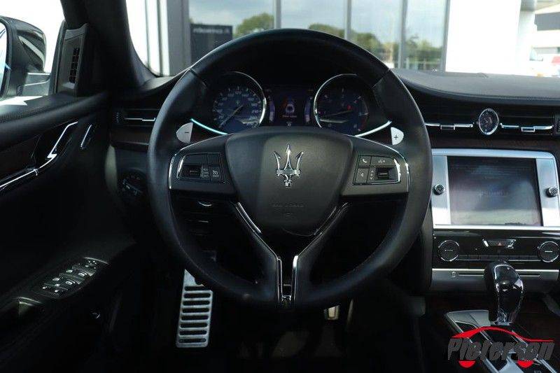 Maserati Quattroporte 3.0 D V6 SCHUIFDAK CAMERA LEDER afbeelding 14