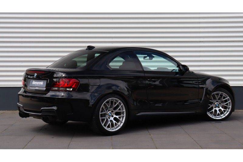 BMW 1 Serie Coupe 3.0i M Akrapovic, Harman/Kardon, Comfort Access afbeelding 3