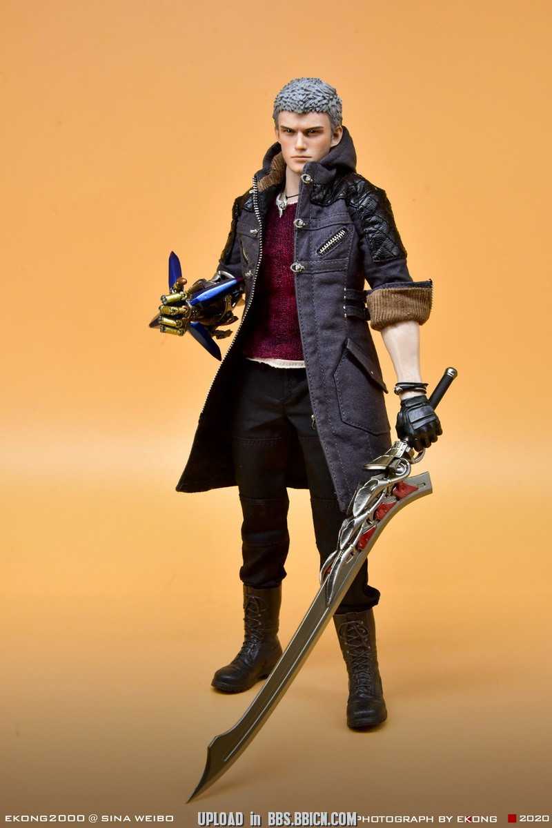 Asmus Toys 1/6 DMC 5 Nero Unboxing