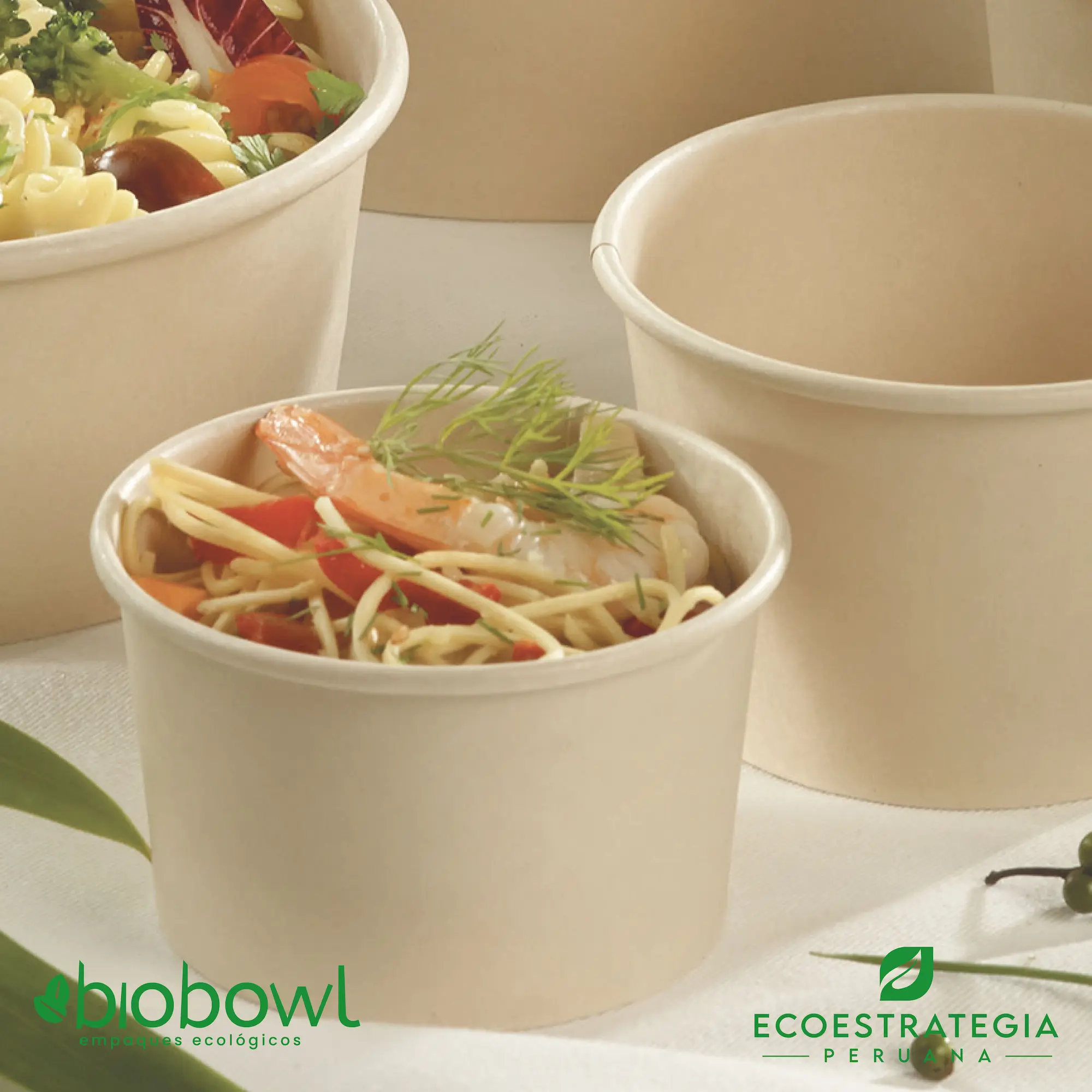 Esta bowl biodegradable de 330 ml es a base de fibra de bambu. Envases descartables con gramaje ideal, cotiza tus empaques, platos y tapers para ensaladas