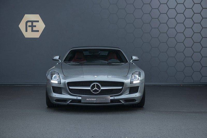 Mercedes-Benz SLS Roadster 6.3 AMG Carbon Pack + MIDDLE GRAY HIMALAYAS + Full Carbon Motor afdekking afbeelding 11