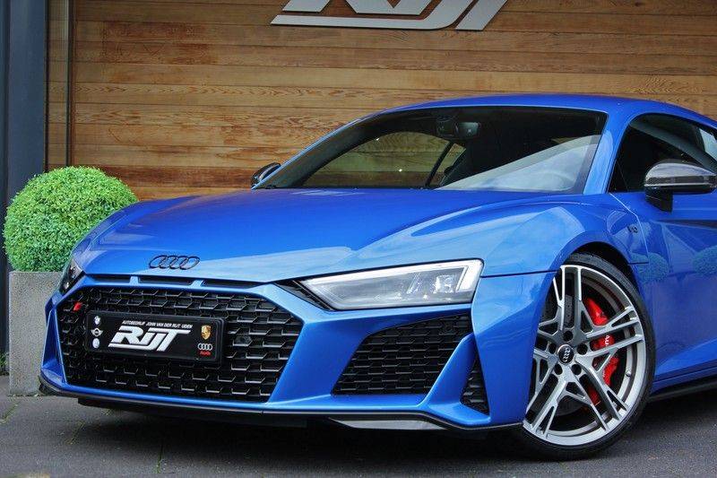 Audi R8 5.2 V10 Performance Quattro 620pk **Keramisch/B&O/Carbon/DAB/Camera** afbeelding 6