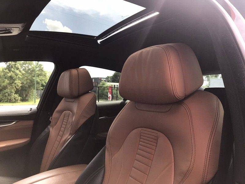 BMW X6 M50D VERKOCHT 381PK, M-Sport, ACC, Dak, Harman/Kardon, Keyless, Lane Assist, Camera, Standkachel, Trekhaak, LMV'20 afbeelding 6