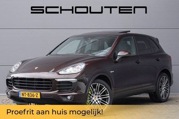 Porsche Cayenne 3.0 S E-Hybrid €45.400,- ex Luchtv. Pano Camera 21"