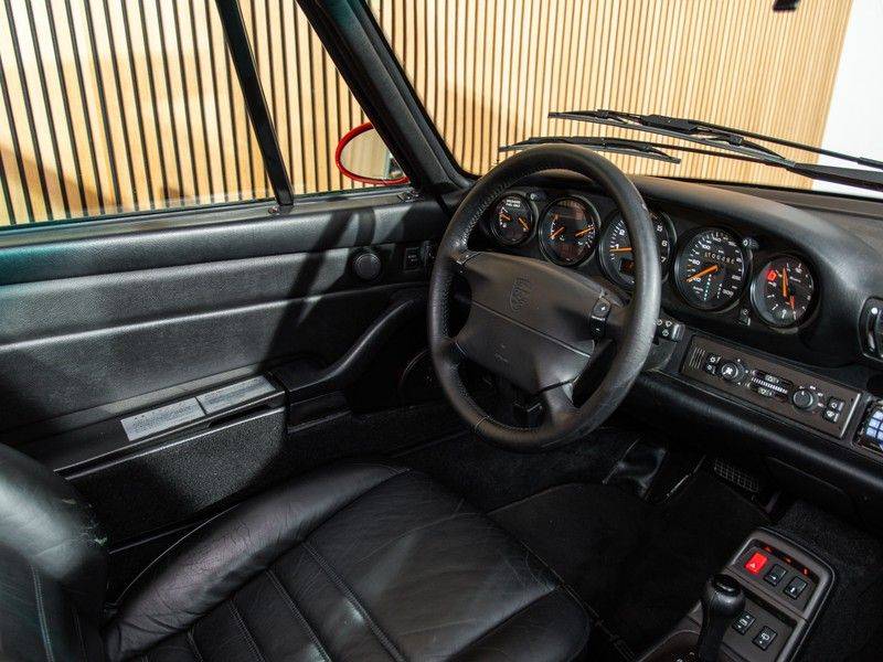 Porsche 911 3.6 TARGA LEDER,AUTOMAAT afbeelding 13