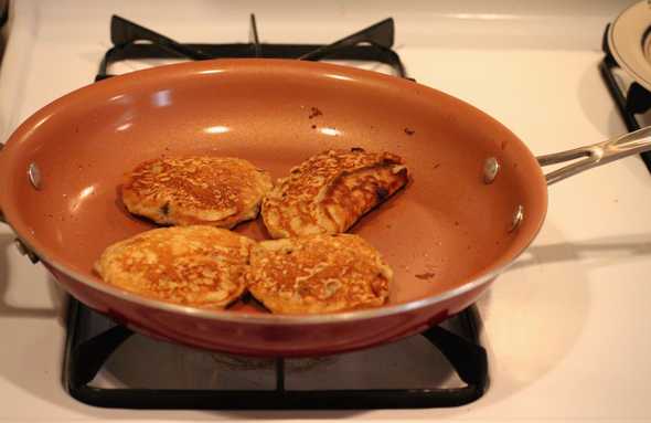 Cakes in the pan