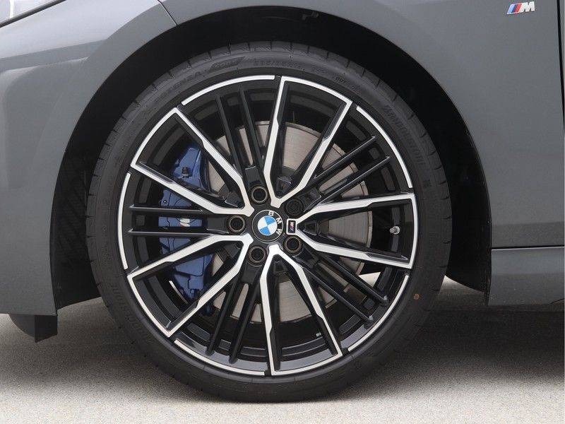 BMW 2 Serie Gran Coupé 220i High Executive M-Sport Automaat afbeelding 20