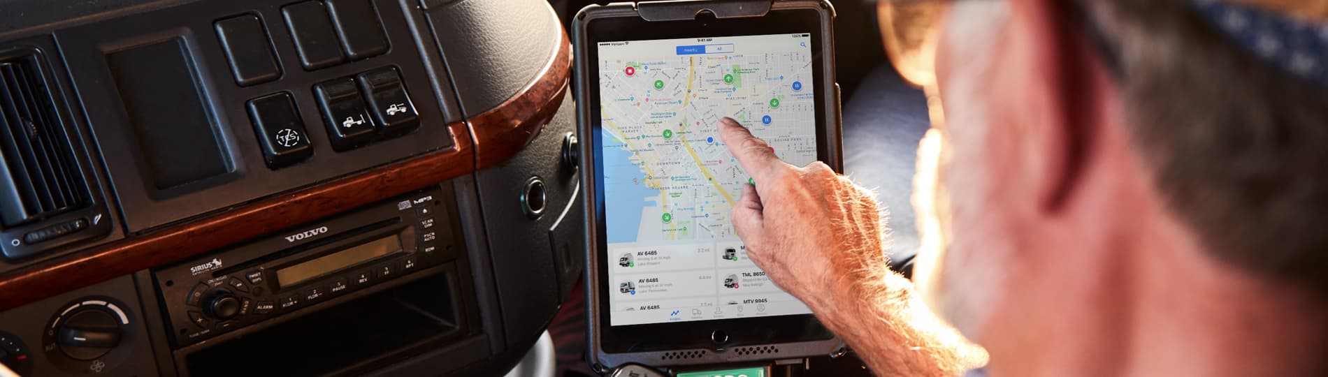 Advanced GPS fleet tracking software