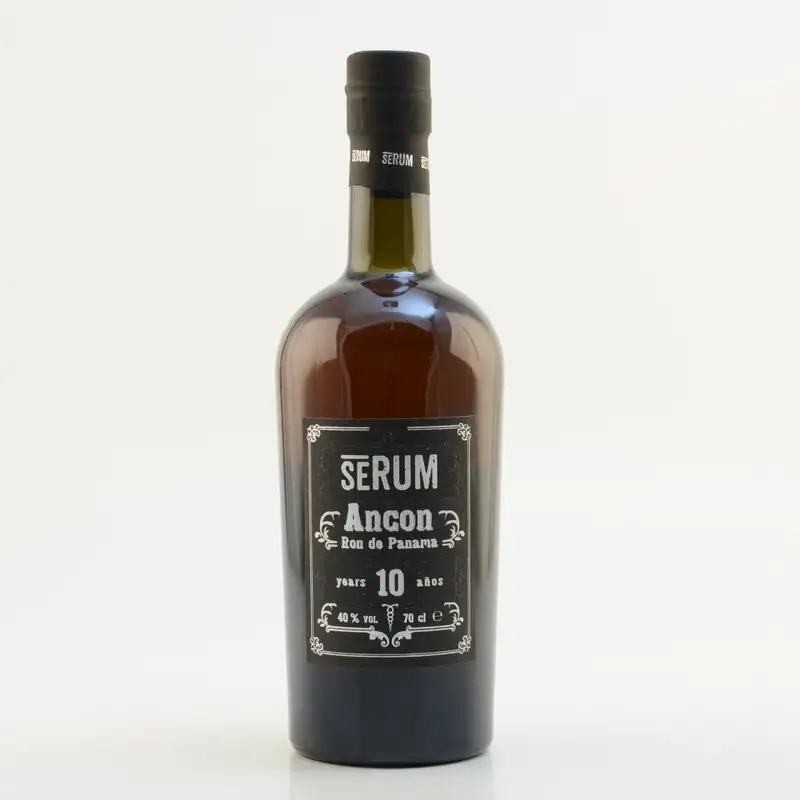 Image of the front of the bottle of the rum SeRum Ancon Panama
