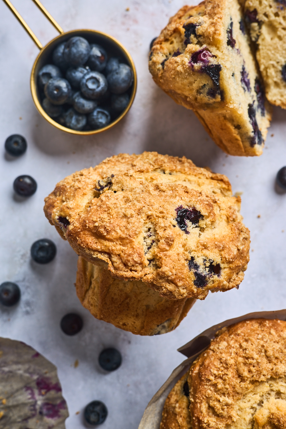 Bakery Style Blueberry Streusel Muffins