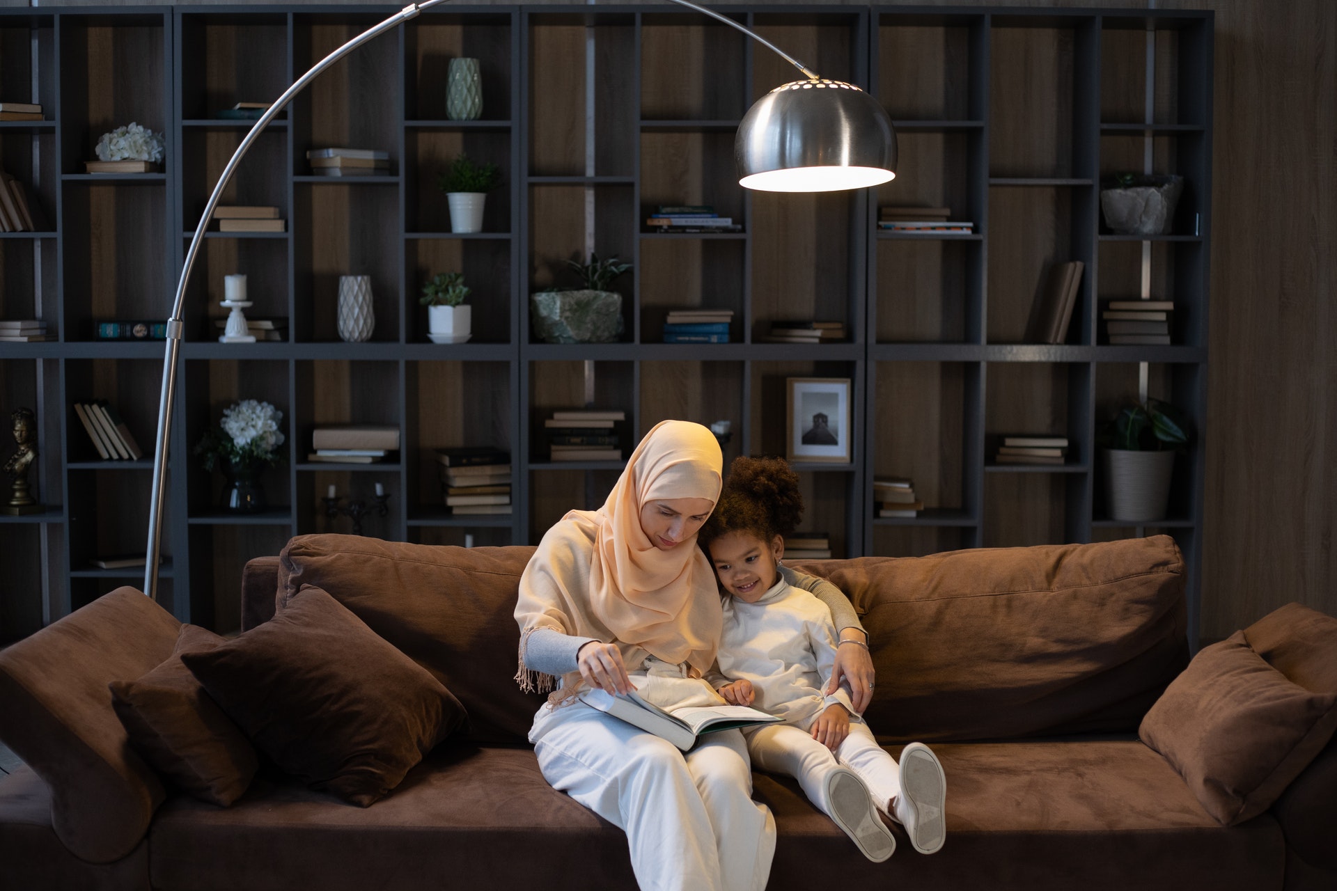 Kelab Membaca Wira Cerdik [Malay Reading Clubs for Children 4-6 years]